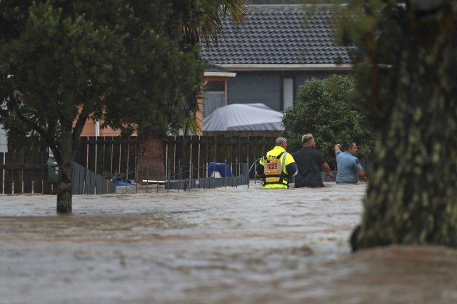 Poplave na Novom Zelandu: Tri osobe poginule, jedna nestala