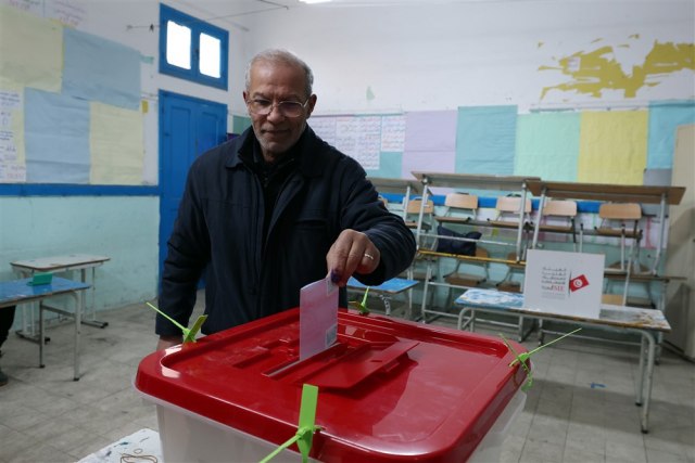 U Tunisu se danas održava drugi krug parlamentarnih izbora