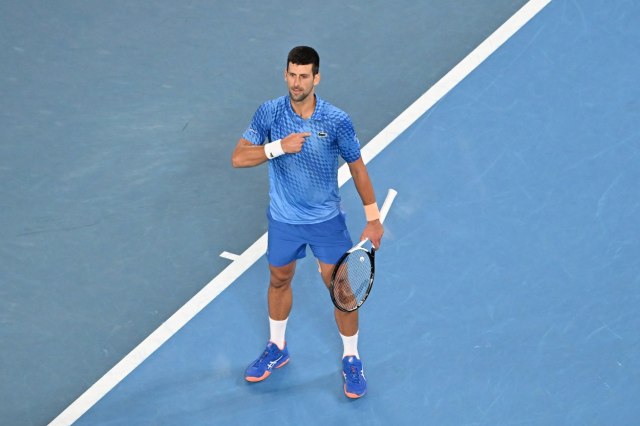 Predsednik Vuèiæ èestitao Novaku