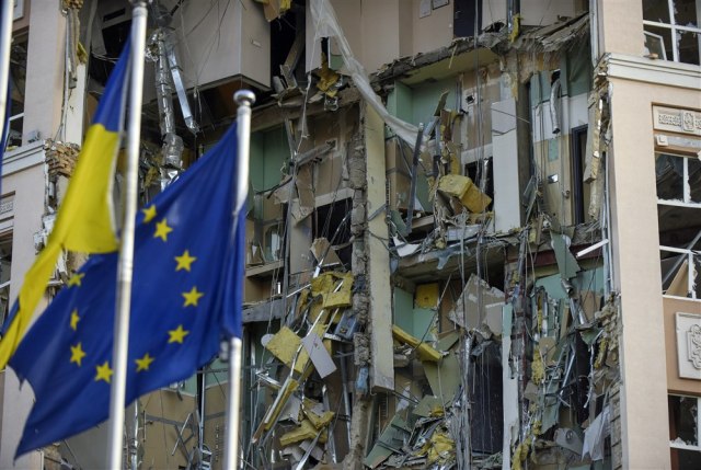 "Kljuèno pitanje  –  Ukrajina u EU"