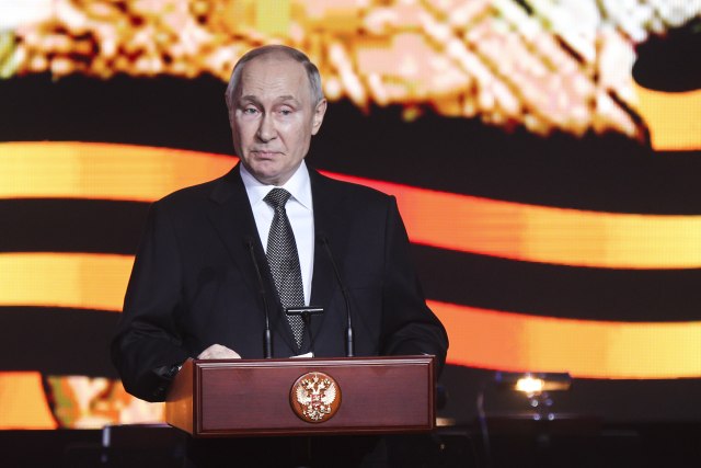 Putin: Imamo èime da odgovorimo na pretnje kolektivnog Zapada