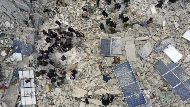 Total disaster, thousands dead, people roaming the streets. Serbian woman for B92.net - Vimarsana News