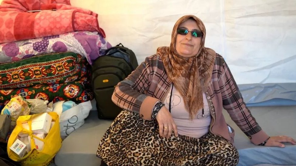 Jedna od porodica koja sada živi u malom šatoru/BBC turski servis