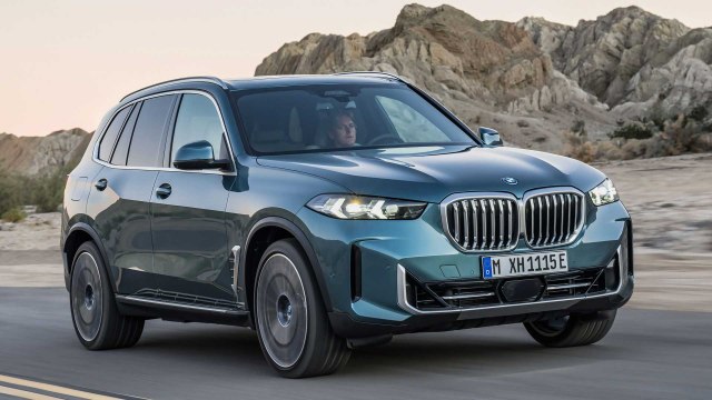 BMW predstavio redizajnirani X5 i X6 FOTO