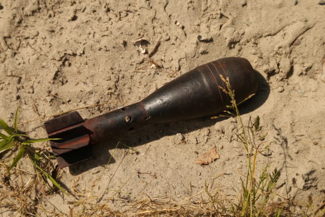 Iskopana minobacaèka granata u Beogradu – uviðaj u toku
