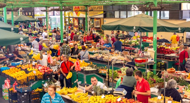 Kolaps Kod Kaleniä Pijace Pala Bandera Kablovi Vise Nad Graä Anima I