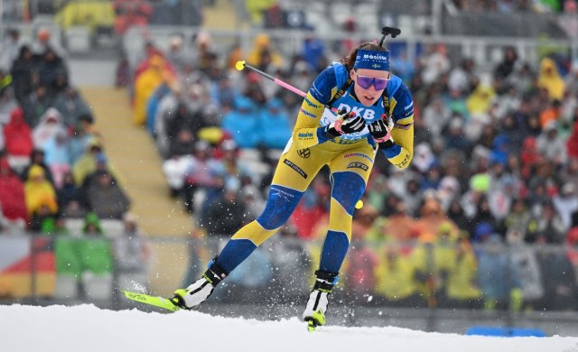 Šveđanka Eberg osvojila zlato u masovnom startu u biatlonu