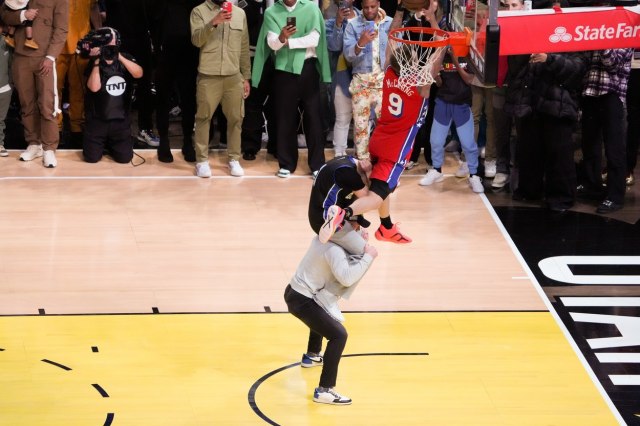 Anonimus oduvao konkurenciju u zakucavanjima VIDEO