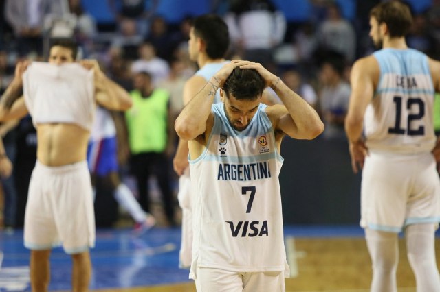 Ne pomaže ni Kampaco – Argentina bez Mundobasketa! VIDEO