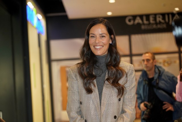 Fotografija koja "topi" srce: Ana Ivanoviæ pokazala trudnièki stomaèiæ FOTO