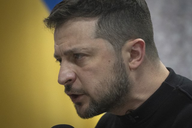 Ukrajina na nogama: Ko je ubio čoveka koji je hladnokrvno stavio cigaretu u usta i rekao 