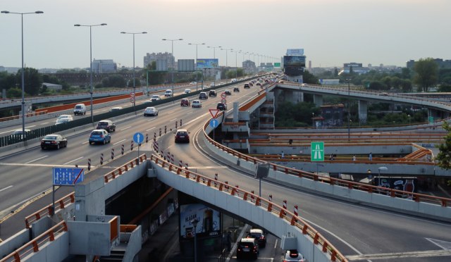 Most Gazela dobija žutu traku