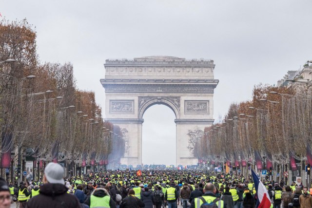 Francuska usvojila: Protesti širom zemlje