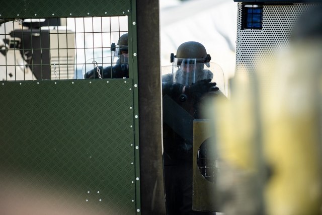 Drama on the streets of Vienna: Police takes positions; possible terrorist attack?