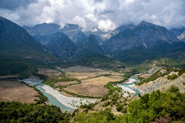 Vjosa, "divlja reka" u Albaniji postala nacionalni park VIDEO