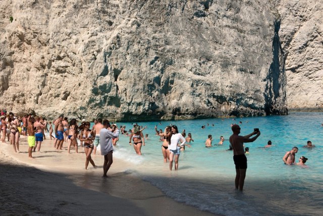 Jedna od omiljenih plaža u Grèkoj zatvorena ovog leta za turiste
