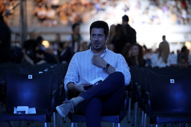 Nikola Rokvić MOLI ZA POMOĆ: Pevač se OGLASIO, pa otkrio šta mu se DESILO!