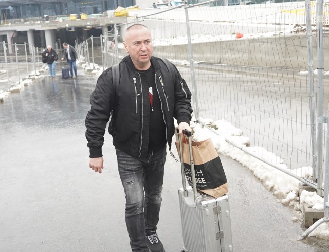 Đani sav u OPEKOTINAMA! Pevač se OGLASIO: Gotov sam, ne znam šta da radim... (VIDEO)