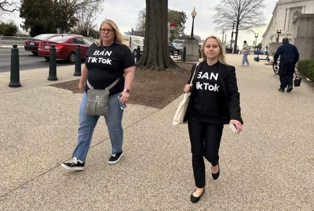 U blizini amerièkog Kongresa primeæeni su ljudi sa majicama na kojima je pisalo: &Zabranite TikTok&/BBC