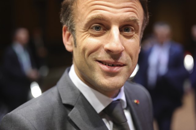 Makronov potez usred emisije mnoge iznenadio VIDEO