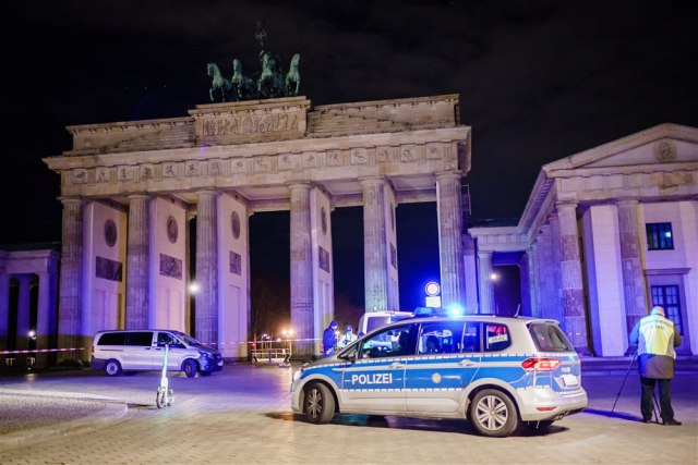 Napad nožem i ručnom bombom u Berlinu, ima povređenih