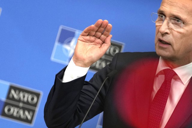 Stoltenberg: I formalno, za nekoliko dana