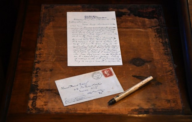 Pismo Čarlsa Dikensa pokrenulo potragu za misterioznom slikom Molijera na samrti