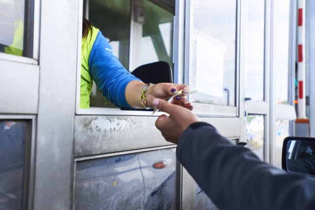 Srbiju očekuje haos sa svih strana: Kakva je situacija na graničnim prelazima?