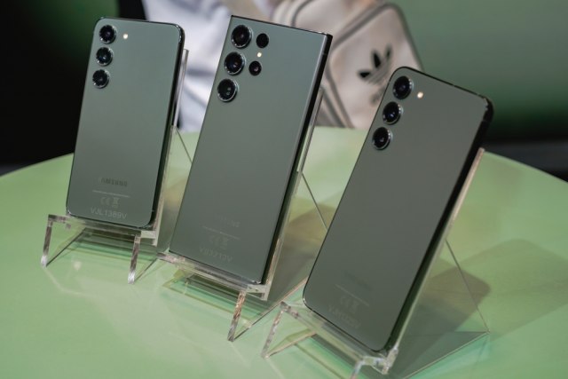 Galaxy S23 serija se znatno sporije bežièno puni nego Galaxy S22