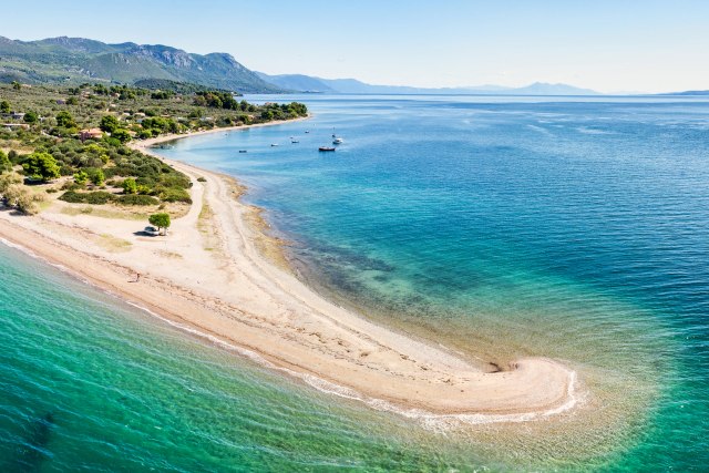 Skriveni dragulj Egejskog mora: Ovo mediteransko ostrvo veće je od Majorke i Krfa VIDEO