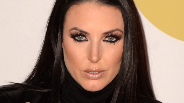 Porno zvezda priznala da mrzi da gleda sebe na ekranu, pa otkrila ...