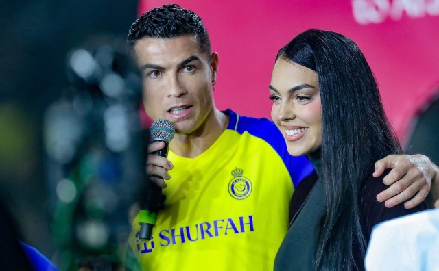 Georgina i Ronaldo u problemu; "Provodi dane u tržnom centru"