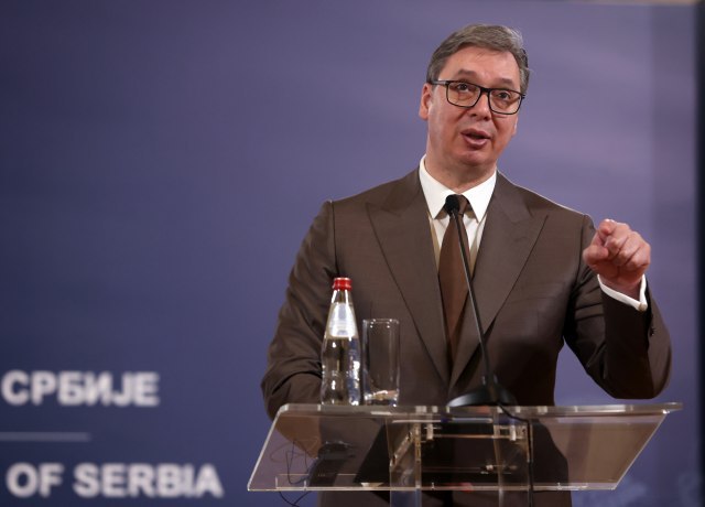 Vučić addresses the public today