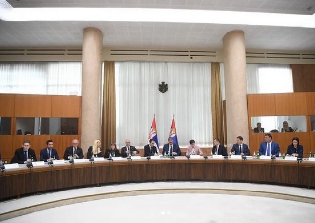 The session of the Government of Serbia has begun, Vučić is present