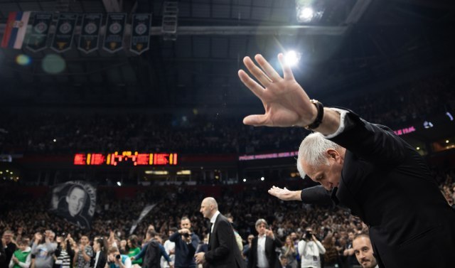 Željko Obradović's message to the fans