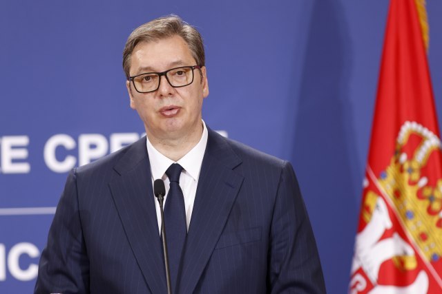 Vučić se u ponedeljak obraća građanima: Na stolu su tri opcije
