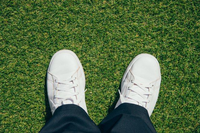 Kako oèistiti bele patike da izgledaju kao nove?