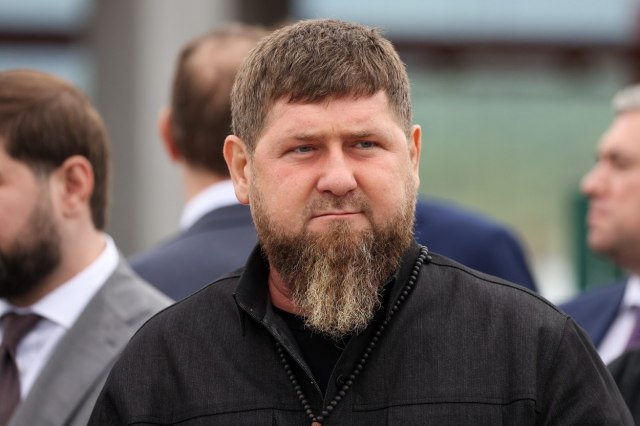 Izneli ponudu, Kadirov pristao