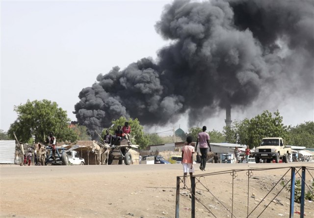 Borbe u Sudanu nastavljene, vazdušni udari u predgraðu Kartuma