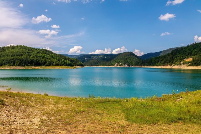 Poèinju prijave za novih 100.000 vauèera za odmor u Srbiji