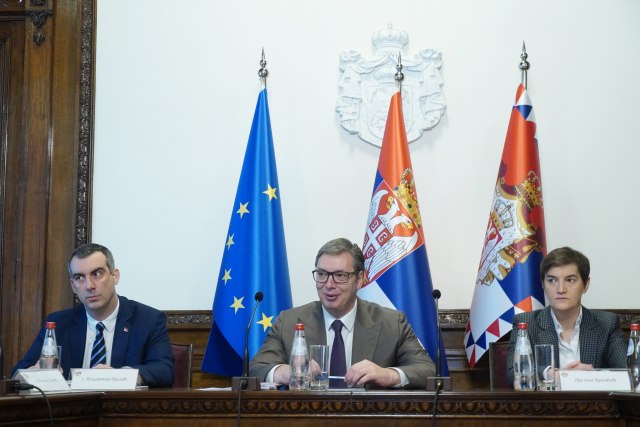 Održana sednica Saveta za nacionalnu bezbednost, prisustvovali državni i vojni vrh Srbije: Oglasio se Vučić