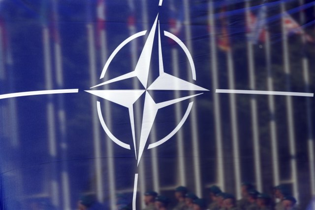 Ovo je haos; NATO: Prazno...