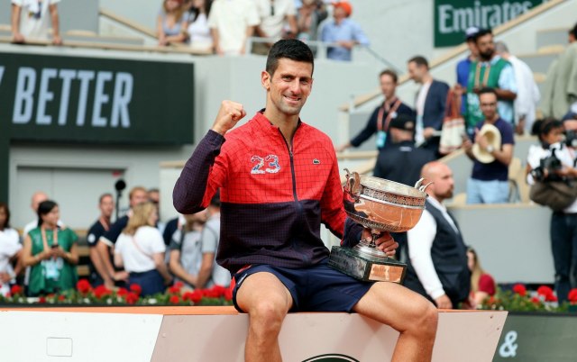 Čuveni novinar poručio Novakovim 