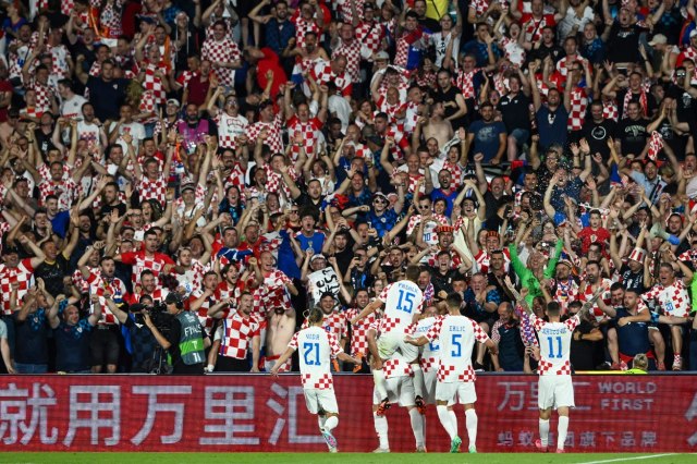 Hrvatska preživela veliki šok, pa pregazila "lale" za finale!
