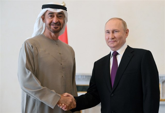 After the meeting with Vučić, Bin Zayed went to Putin PHOTO