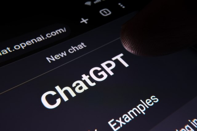 Koristili ste ChatGPT? Možda su vaši lični podaci sada dostupni na dark vebu
