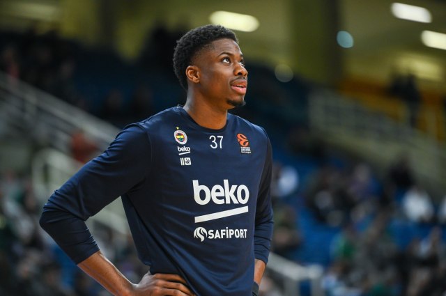 Adetokumbo u Panatinaikosu