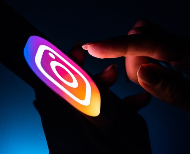 Nema više beskonačnog skrolovanja noću: Instagram uvodi restrikcije