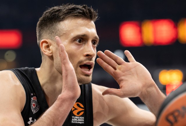 Otkriveno koliko će Avramović zarađivati u Partizanu