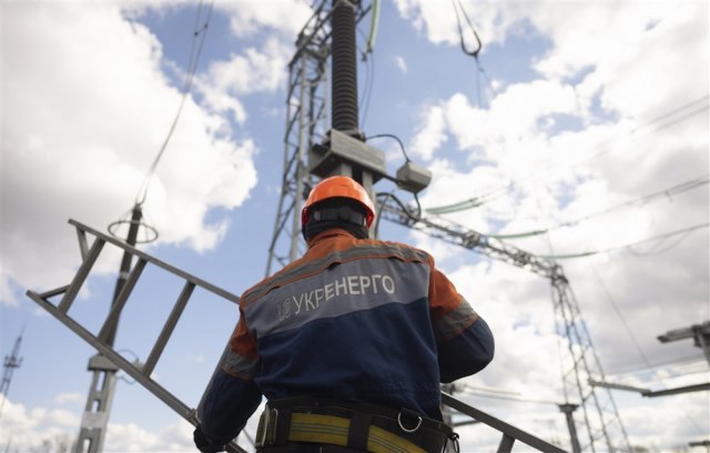 Oštećena polovina energetskog sistema Ukrajine